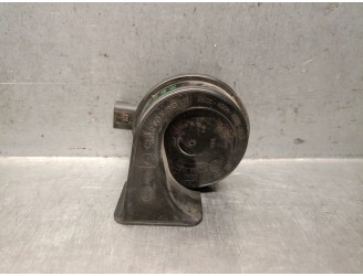Recambio de claxon para audi a4 b9 (8w2, 8wc) 2.0 tdi referencia OEM IAM 8W0951223 8W0951223 6033FB2415
