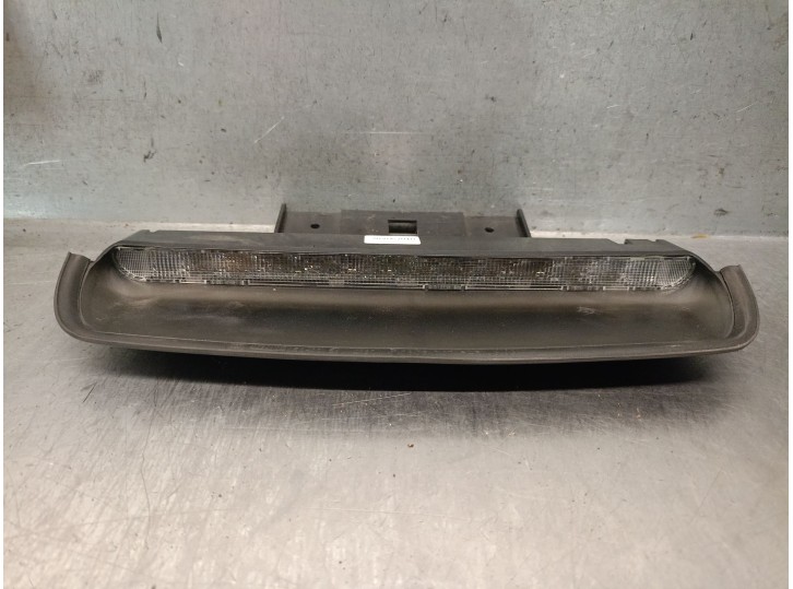 Recambio de luz central de freno para volvo s40 ii (544) 1.6 d referencia OEM IAM 28050006 31213171 