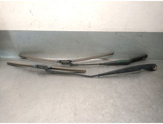 FRONT RIGHT WIPER ARM 30698237 30698237 