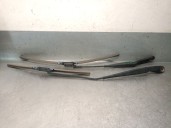Replacement front right wiper arm for Volvo S40 II (544) 1.6 D OEM IAM reference 30698237 30698237