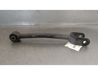 Recambio de brazo suspension superior trasero derecho para fiat freemont (345_) 2.0 jtd referencia OEM IAM K68079539AB K68079539
