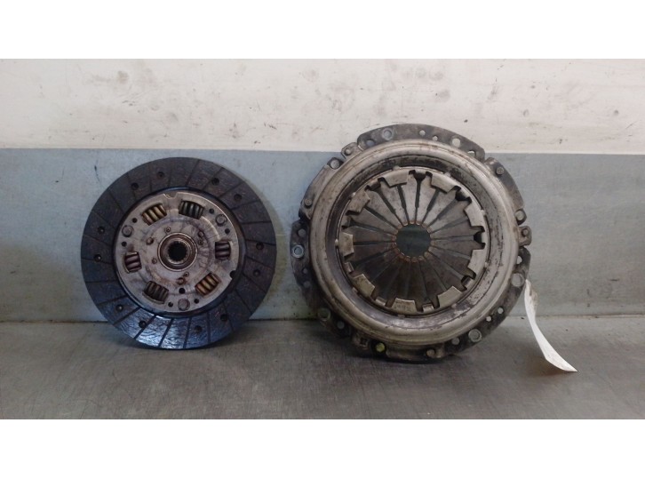 Replacement clutch kit for citroën zx (n2) 1.9 d OEM IAM reference 2004S8 2004S8
