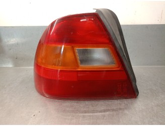 Recambio de piloto trasero izquierdo para honda civic vi fastback (ma, mb) 1.5 i vtec-e (ma9) referencia OEM IAM 33550ST3G01 335