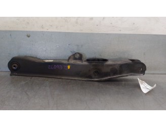 Recambio de brazo suspension inferior trasero izquierdo para fiat freemont (345_) 2.0 jtd referencia OEM IAM K04766950AB K047669