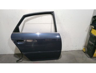 REAR RIGHT DOOR 4B0833052 4B0833052 
