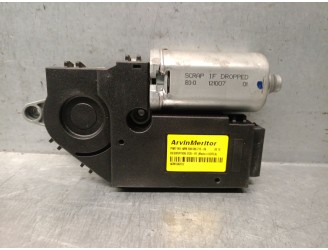 Recambio de motor techo electrico para chrysler grand voyager v (rt) 2.8 crd referencia OEM IAM ARM504696715 68027691AA AGM10A03
