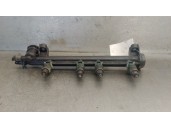 Replacement fuel rail for Volkswagen Golf IV (1J1) 1.6 OEM IAM reference 06A133317A 06A133317A 