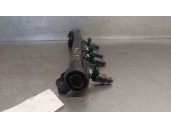Replacement fuel rail for Volkswagen Golf IV (1J1) 1.6 OEM IAM reference 06A133317A 06A133317A 