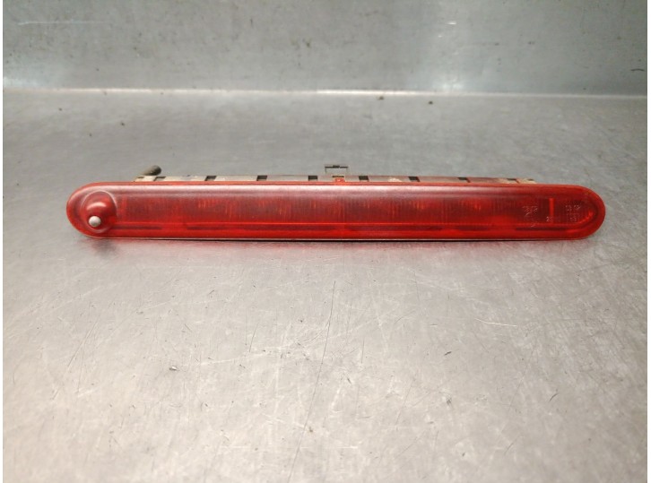 Recambio de luz central de freno para lancia ypsilon (843_) 1.2 (843.axl1a) referencia OEM IAM 51700163 51700163 