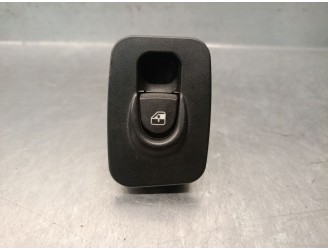 Replacement front right window switch for Lancia Ypsilon (843_) 1.2 (843.AXL1A) OEM IAM reference 735360607 735360607