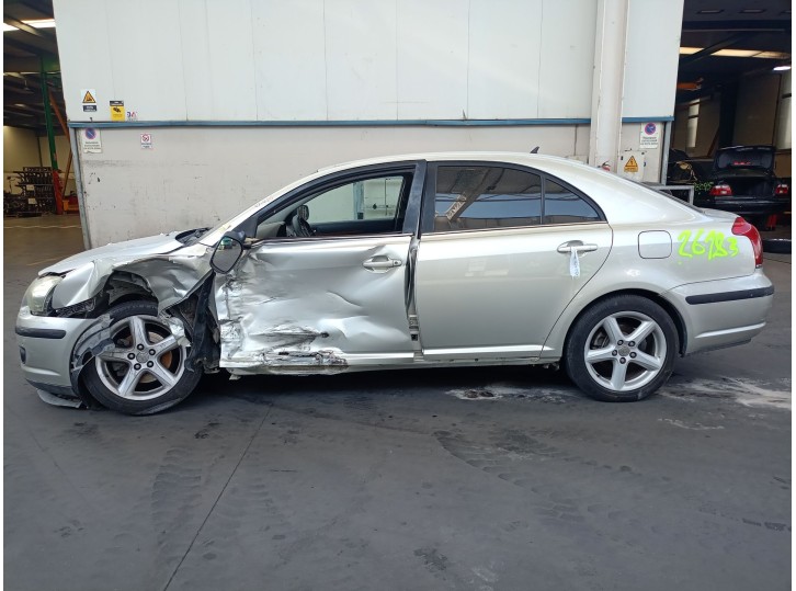 TOYOTA AVENSIS (_T25_)