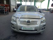 toyota avensis (_t25_) del año 2006