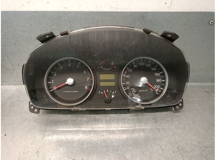 Recambio de cuadro instrumentos para hyundai getz (tb) 1.1 referencia OEM IAM 940031C051 940031C051 20050224