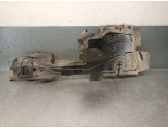 Recambio de calandra delantera de radiador para peugeot 308 ii (lb_, lp_, lw_, lh_, l3_) 1.6 bluehdi 120 referencia OEM IAM 9818