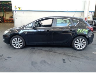 opel astra j (p10) del año 2011