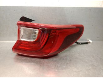 Replacement right rear light for Kia Stonic (YB) 1.0 T-GDI Eco-Dynamics+ OEM IAM reference 92402H8500 92402H8500 