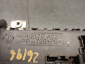 Recambio de caja reles / fusibles para fiat punto (176_) 55 1.1 referencia OEM IAM 46412170 46412170 