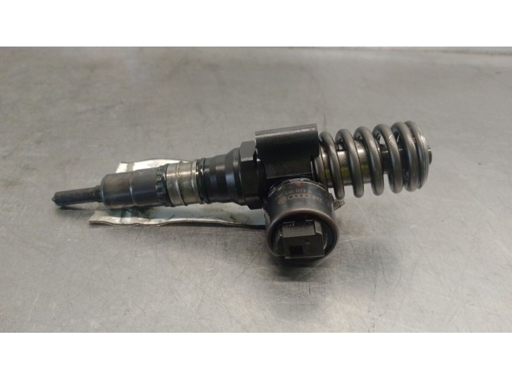 Recambio de inyector para audi a3 (8p1) 2.0 tdi 16v referencia OEM IAM 03G130073G 0414720404