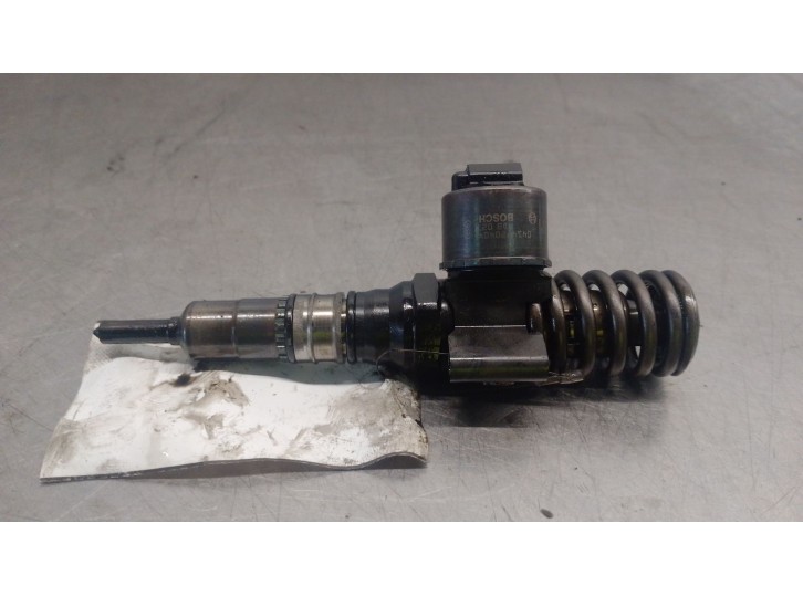 Recambio de inyector para audi a3 (8p1) 2.0 tdi 16v referencia OEM IAM 03G130073G 0414720404
