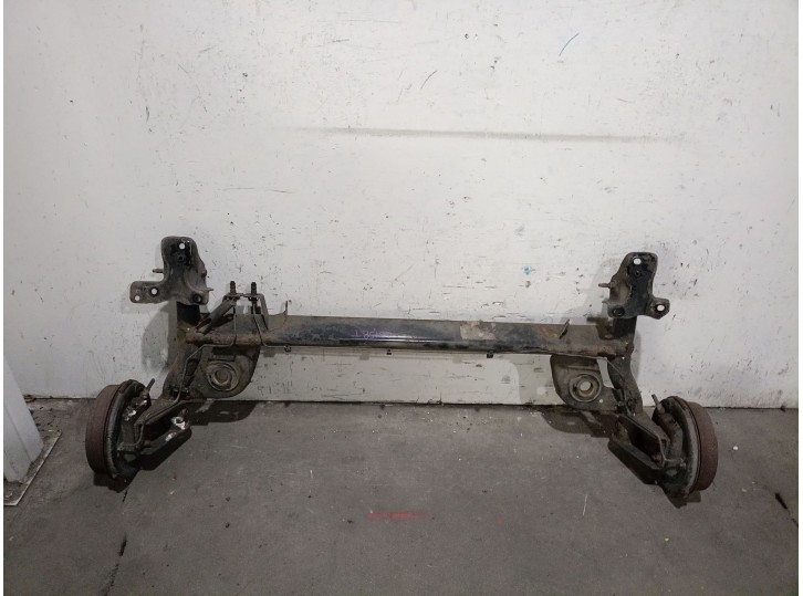 Replacement rear axle for renault twingo ii (cn0_) 1.5 dci 75 OEM IAM reference 8200630728 8200630728