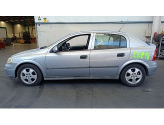 opel astra g hatchback (t98) del año 2001