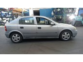 opel astra g hatchback (t98) del año 2001