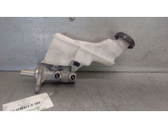 BRAKE MASTER CYLINDER 58510H8200 58510H8200 