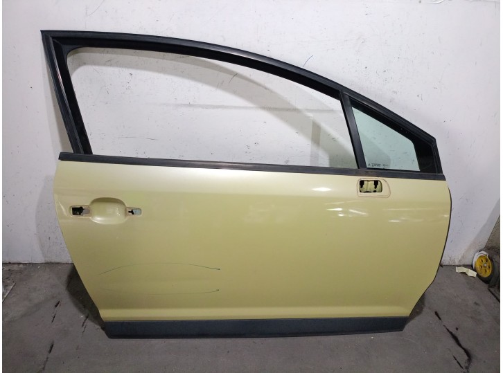 Replacement right front door for Citroën C4 Coupé (LA_) 1.6 HDi OEM IAM reference 9004W5 9004W5 
