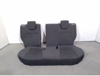 Recambio de asientos traseros para suzuki swift iv (fz, nz) 1.2 (azh 412) referencia OEM IAM 8731068L60 8731068L60
