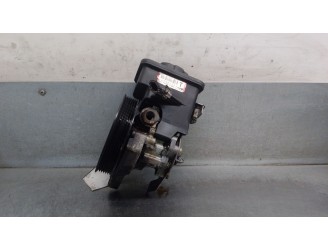 Replacement power steering pump for BMW 3 (E46) 320d OEM IAM reference 32416756575 32416756575 