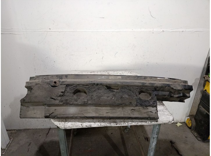 Replacement rear bumper reinforcement for Ford Mondeo III Sedan (B4Y) 2.0 16V TDDi / TDCi OEM IAM reference 1251117 1251117 