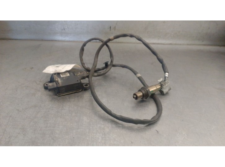 Replacement lambda sensor for Mercedes-Benz Citan van/minivan (W420) 1.5 110 CDI (420.623) OEM IAM reference 12770233