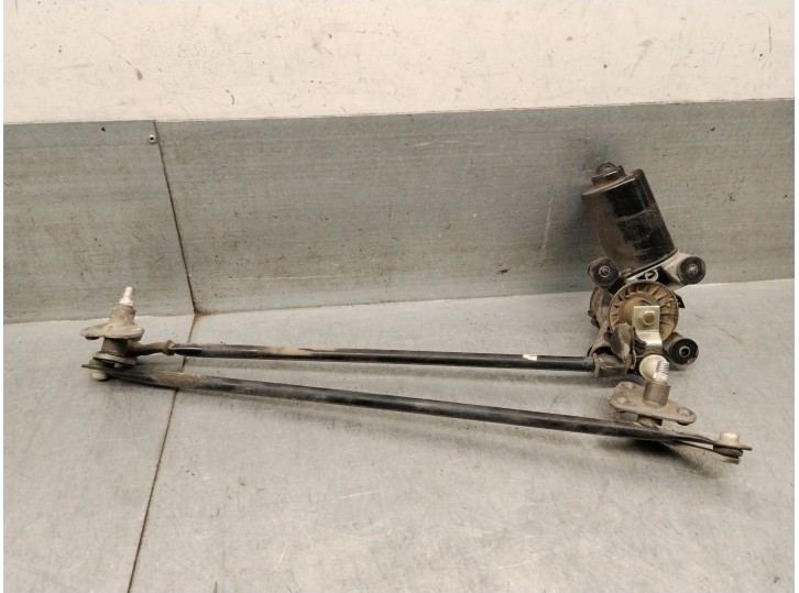 Replacement front wiper motor for Hyundai Accent II (LC) 1.3 OEM IAM reference 9810029000 9810029000 