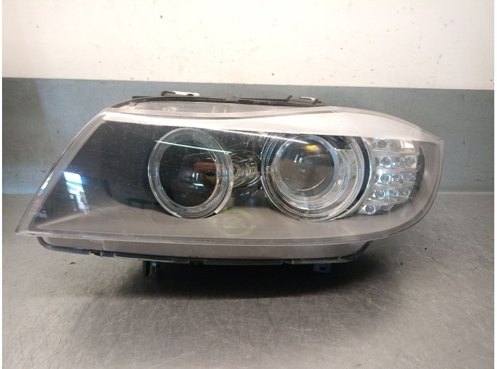 Replacement left headlight for BMW 3 (E90) 320 D OEM IAM reference 63117240247 63117202581