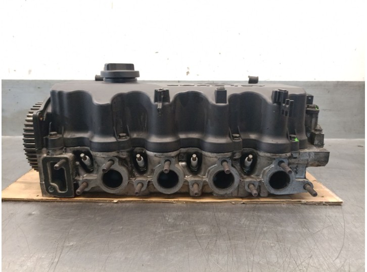 Recambio de culata para hyundai accent ii (lc) 1.3 referencia OEM IAM 2210022620 2210022620 2241122611