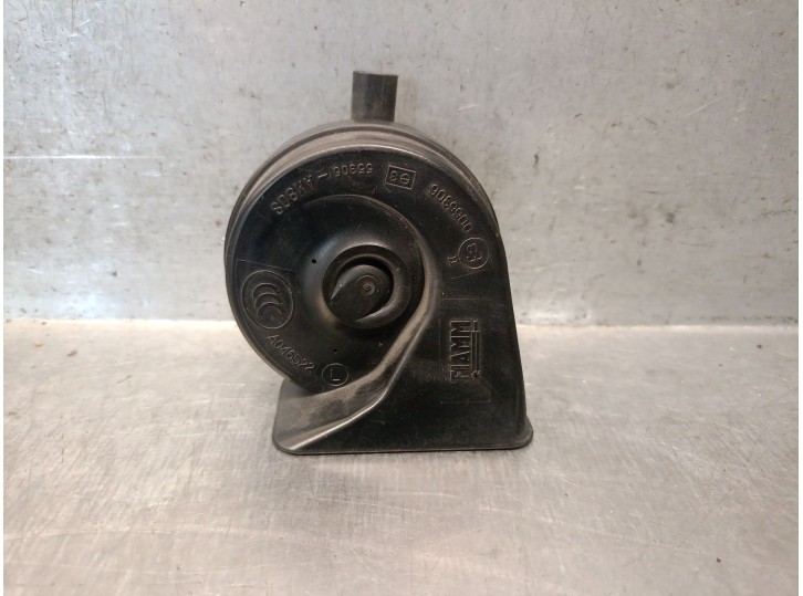 Recambio de claxon para bmw 3 (e90) 320 d referencia OEM IAM 61337159421 61337159421 