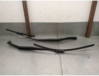 FRONT RIGHT WIPER ARM 983213Z000 983113Z000 