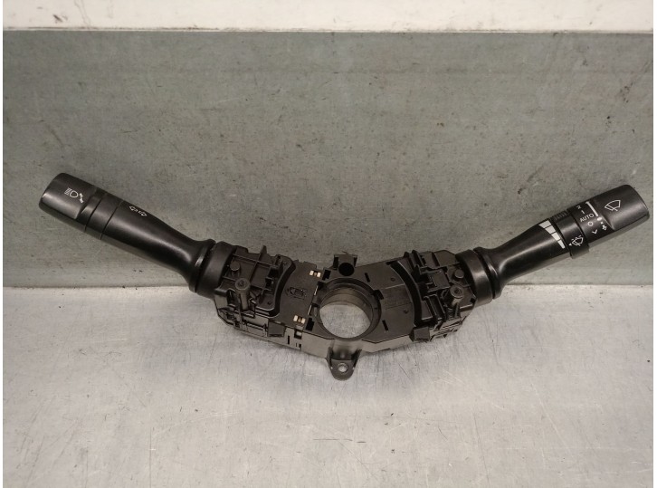 Recambio de mando luces para hyundai i40 i (vf) 1.7 crdi referencia OEM IAM 934103Z001 934202Y610 