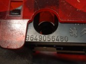 Replacement centre brake light for Peugeot 407 (6D_) 2.0 16V (6DRFJC, 6DRFJE, 6DRFJF) OEM IAM reference 9649056480 6351S9