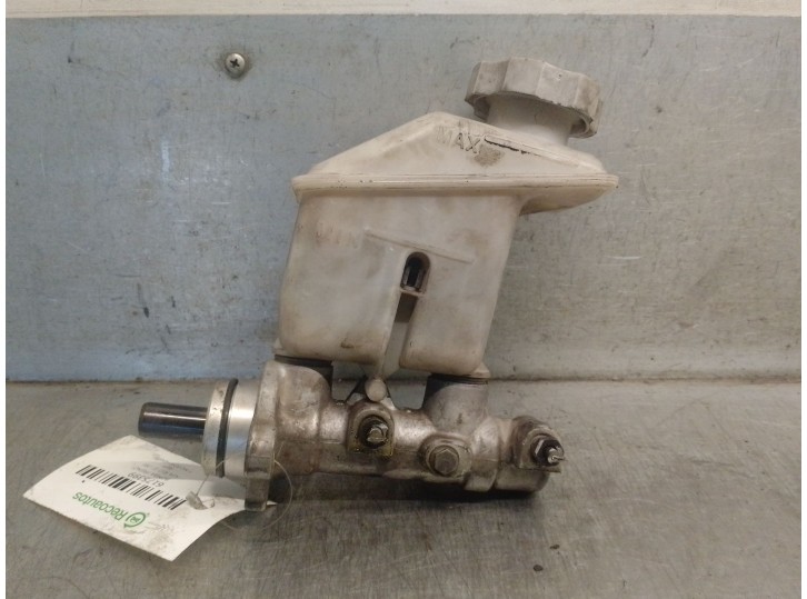 Recambio de bomba freno para kia rio ii (jb) 1.4 16v referencia OEM IAM 585101G110 585101G110 