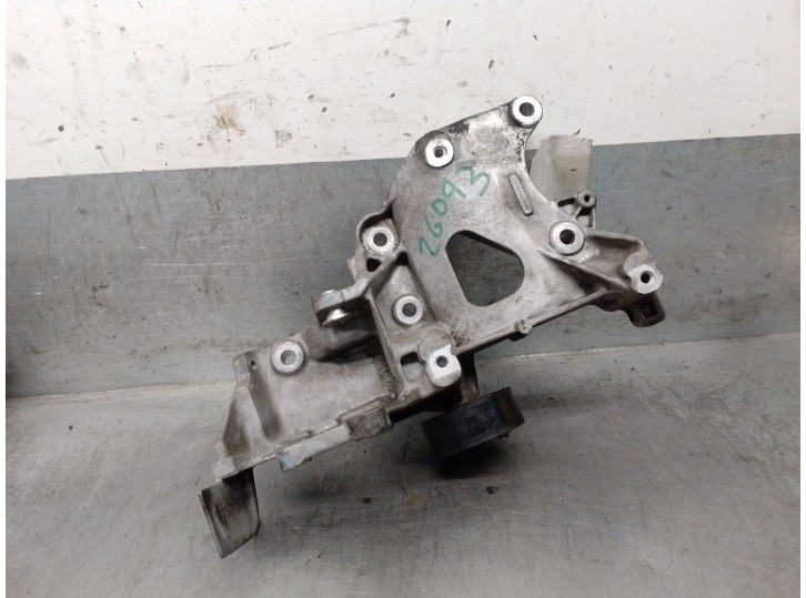 Recambio de soporte alternador para fiat freemont (345_) 2.0 jtd referencia OEM IAM 04627138AA K04627089AB 