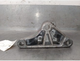 Recambio de soporte motor para fiat freemont (345_) 2.0 jtd referencia OEM IAM 68084807AC K68084807AC