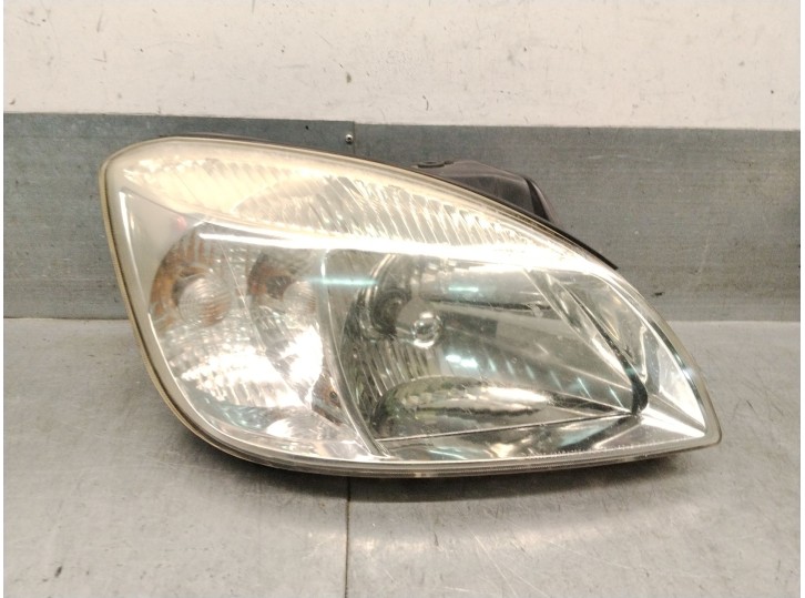 Replacement right headlight for kia rio ii (jb) 1.4 16v OEM IAM reference 921021G030 921021G030