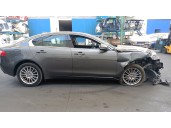 jaguar xe (x760) del año 2016