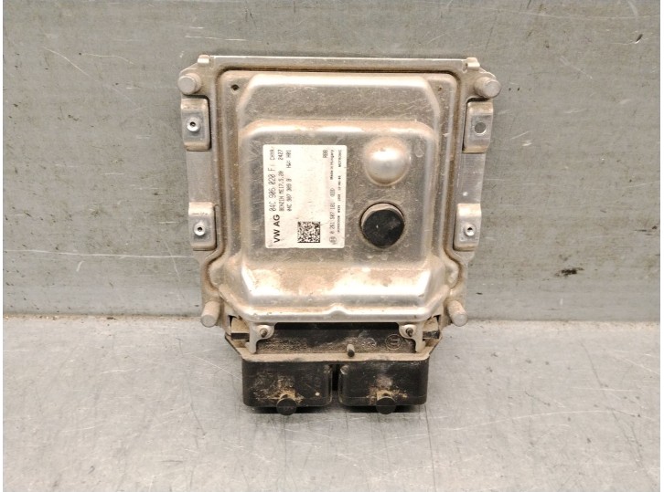 Recambio de centralita motor uce para seat mii (kf1, ke1) 1.0 referencia OEM IAM 04C906020F 0261S07181