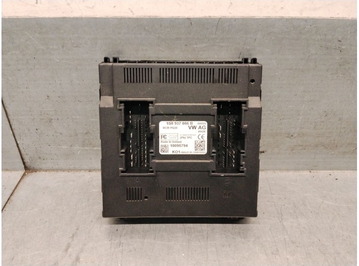 Recambio de caja reles / fusibles para seat mii (kf1, ke1) 1.0 referencia OEM IAM 1S0937086B 