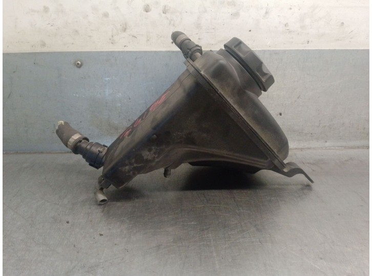 Recambio de deposito expansion para bmw 1 (e81) 118 i referencia OEM IAM 17137567462 17137640514 