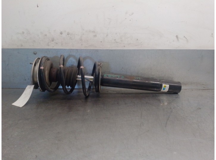 Replacement front left shock absorber for BMW 5 (E39) 530 D OEM IAM reference 31311096858 31311096858 22111074
