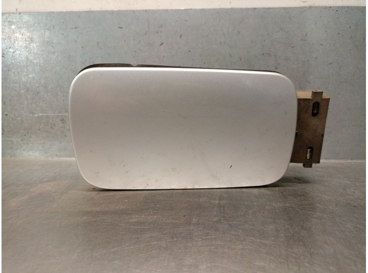 Replacement outer fuel cap for Citroën C5 II (RC_) 1.6 HDi (RC8HZB) OEM IAM reference 9633284180 151784 