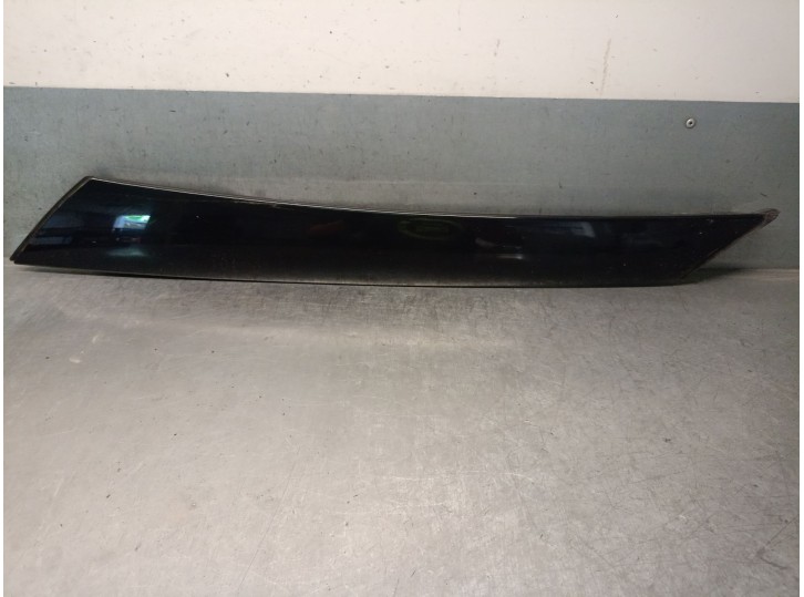 Replacement front trims for Skoda Fabia II Combi (545) 1.6 TDI OEM IAM reference 5J6853264 5J6853264 